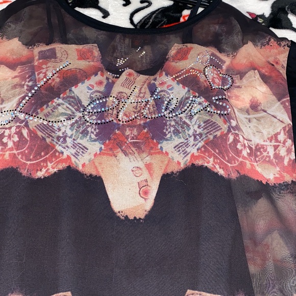 3/$30 Vintage Simon Chang Rhinestone Top - Picture 5 of 10